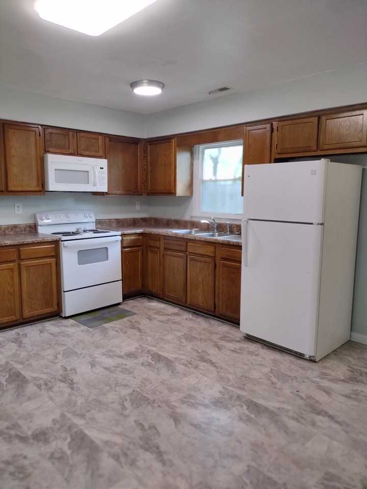 1525 Nevada Ave #2 - Photo 4 of 15