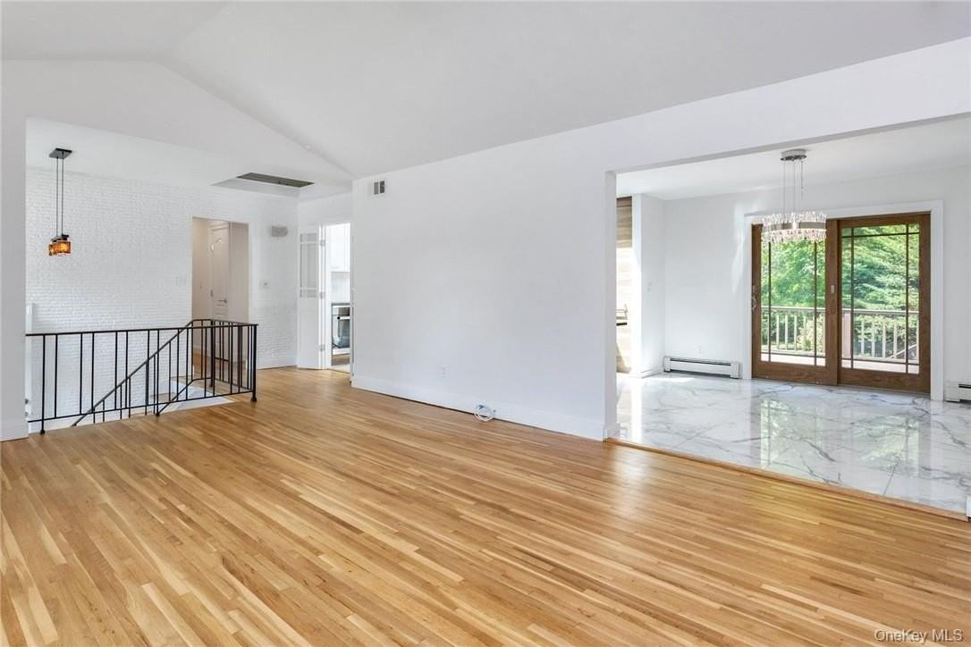 5 Deerhill Ln - Photo 5 of 30