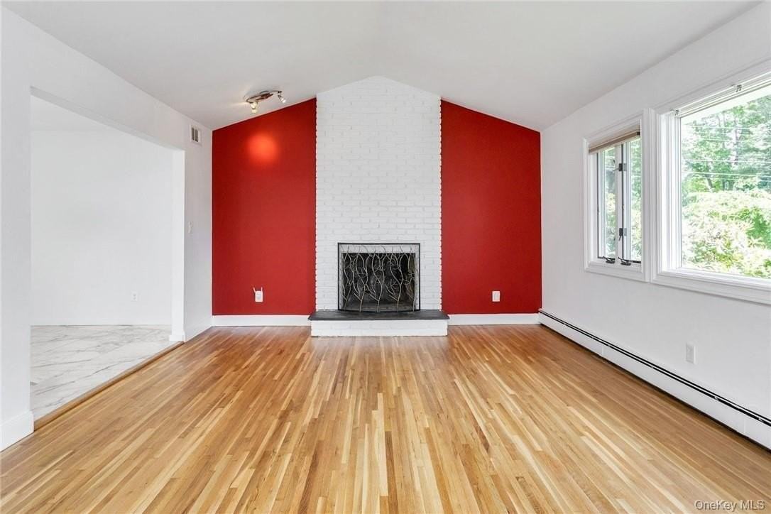 5 Deerhill Ln - Photo 6 of 30