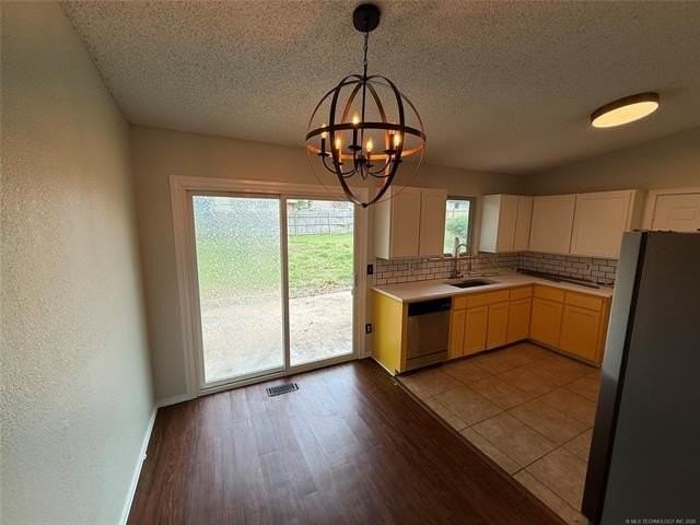 4600 S Cedar Ave - Photo 3 of 5