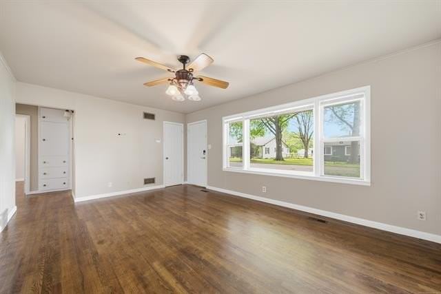 805 S Cedar St - Photo 6 of 23