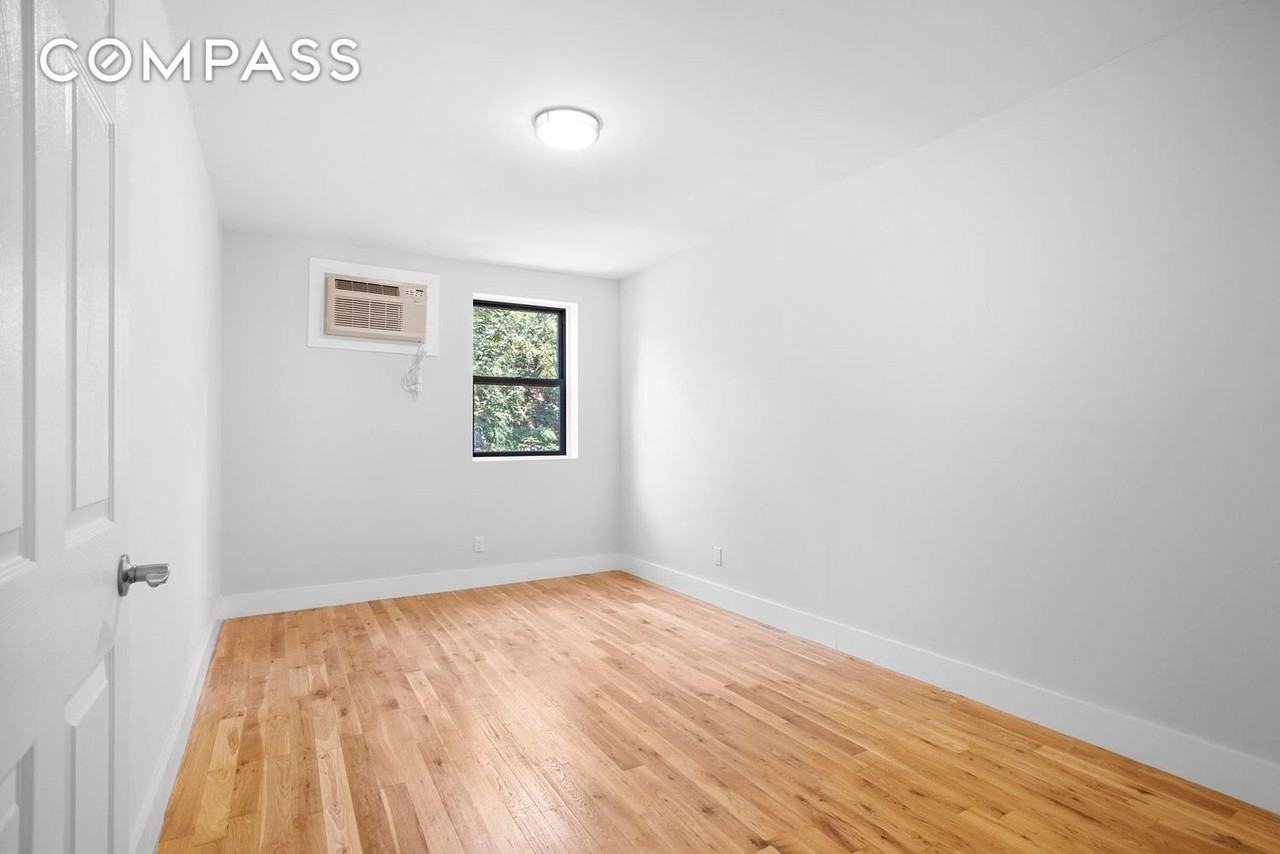 791 Lexington Ave #2 - Photo 6 of 17