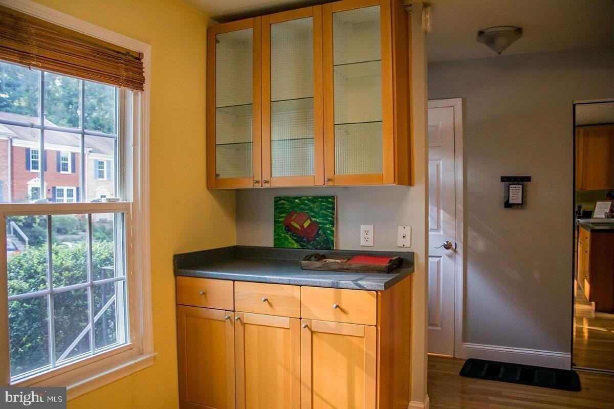 2331 Harleyford Ct - Photo 4 of 24