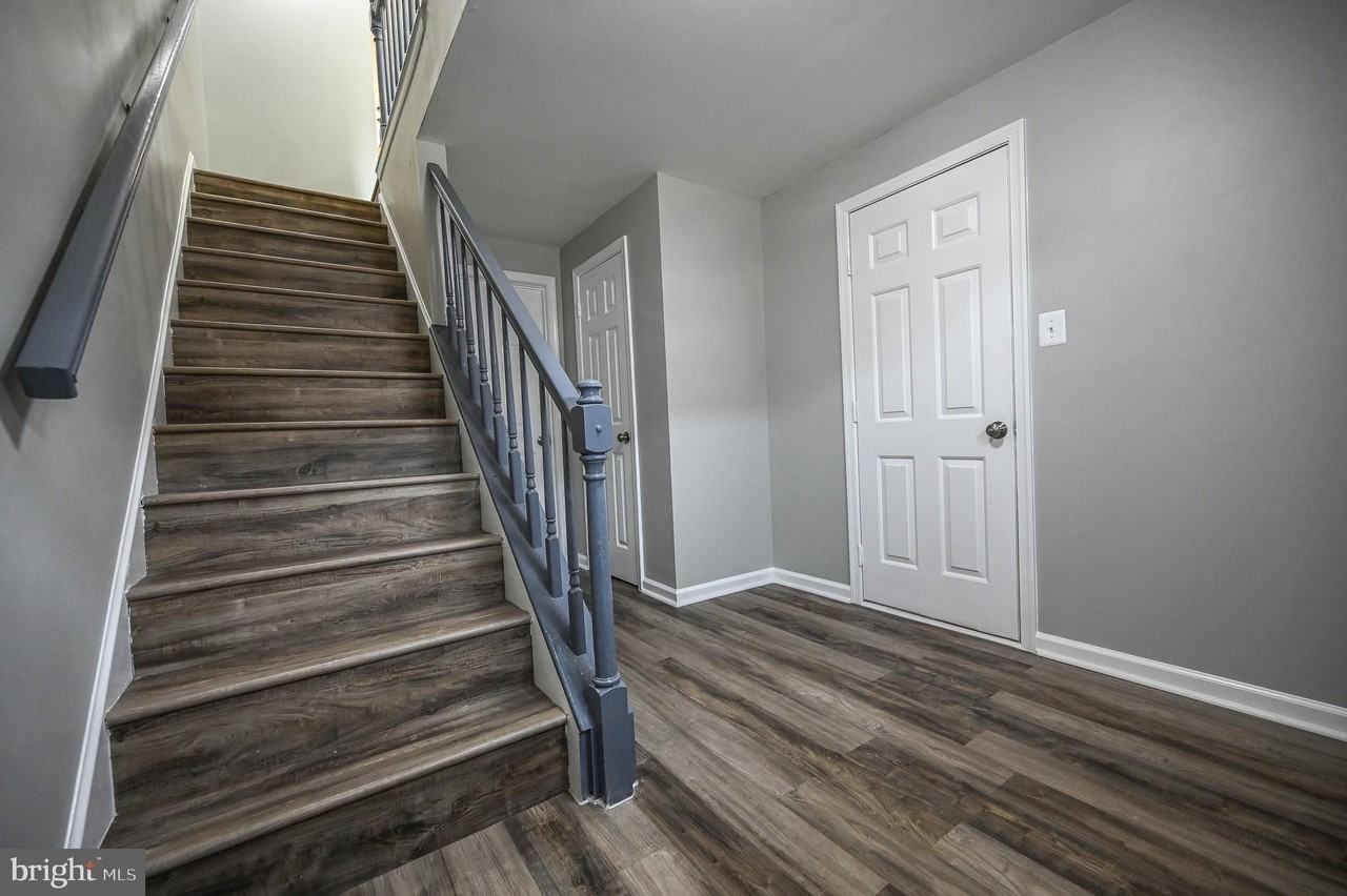 107 Sunny Hill Ct - Photo 4 of 29