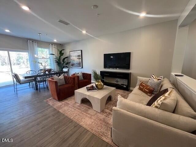 103 Golden Gate Ln - Photo 4 of 9