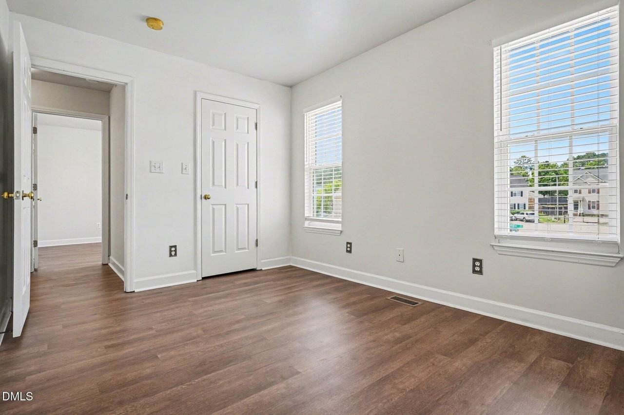 1237 Swingline Way - Photo 7 of 13