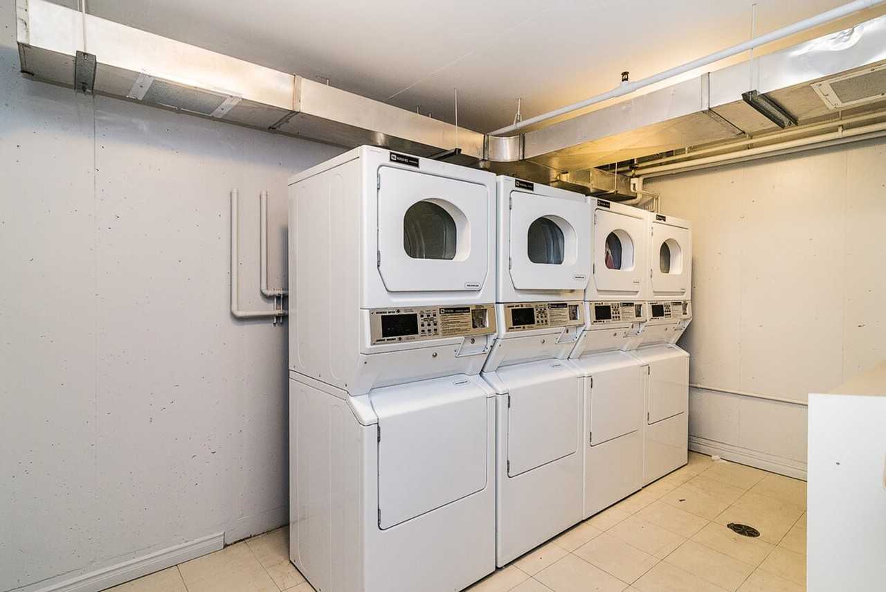 1245 Rue Saint-Dominique #1301577P - Photo 7 of 19