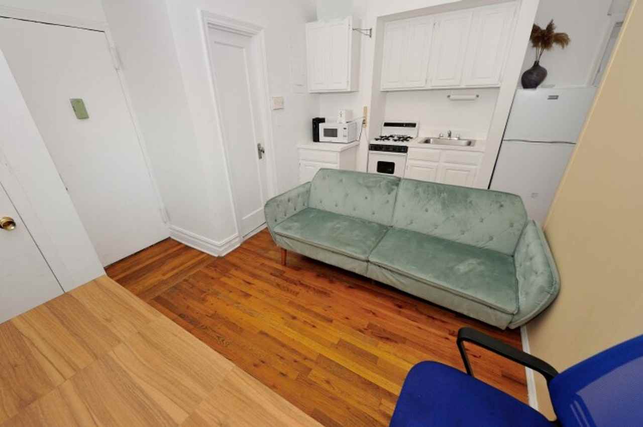 649 9th Ave #1323949P - Photo 6 of 21