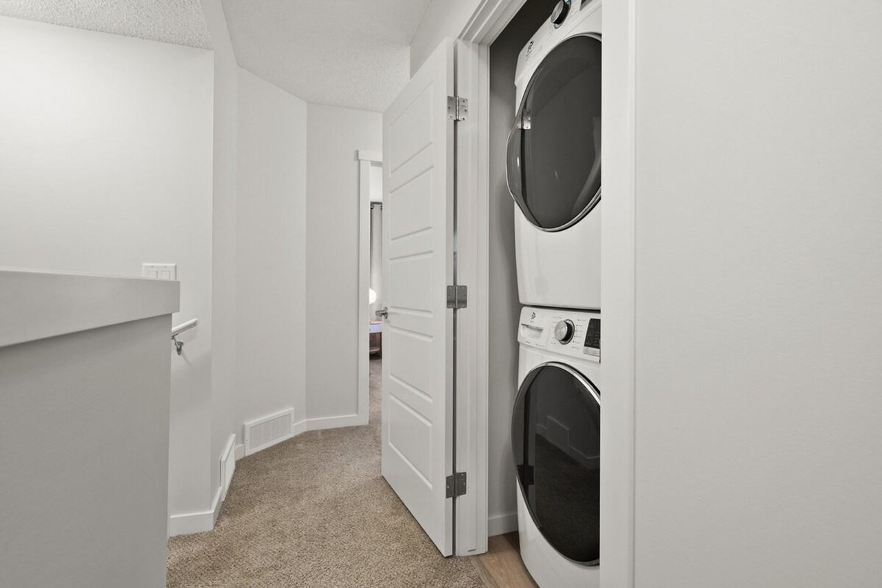 345 Cranbrook Sq Se #1345855P - Photo 6 of 34