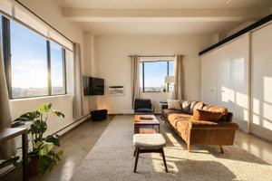 featured image of 823 N 2nd St