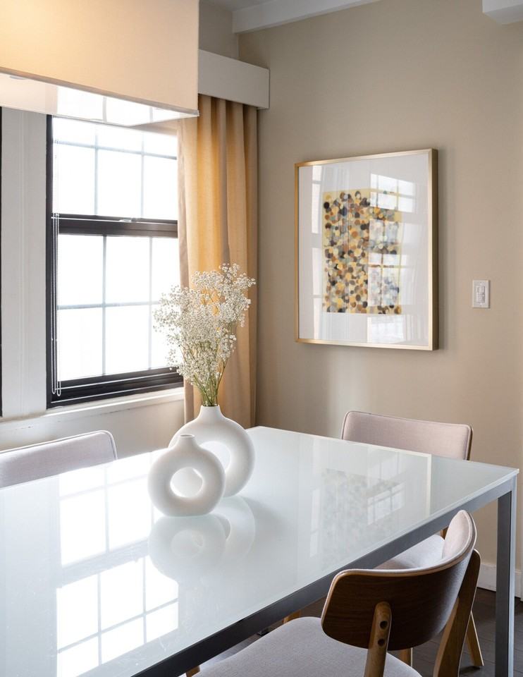 411 E 50th St #1383558P - Photo 4 of 22