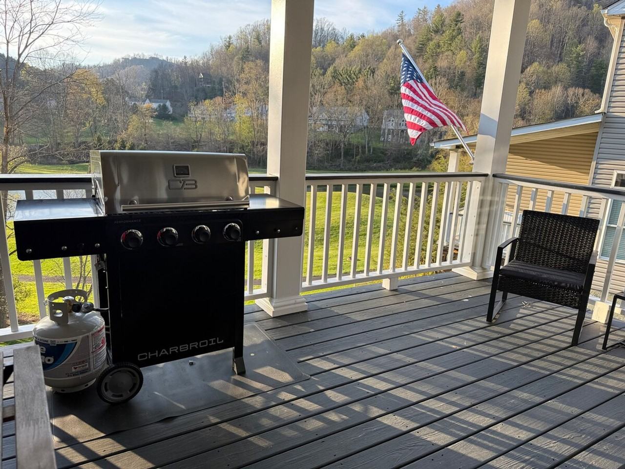 270 Creatwood Trl #1383576P - Photo 3 of 46