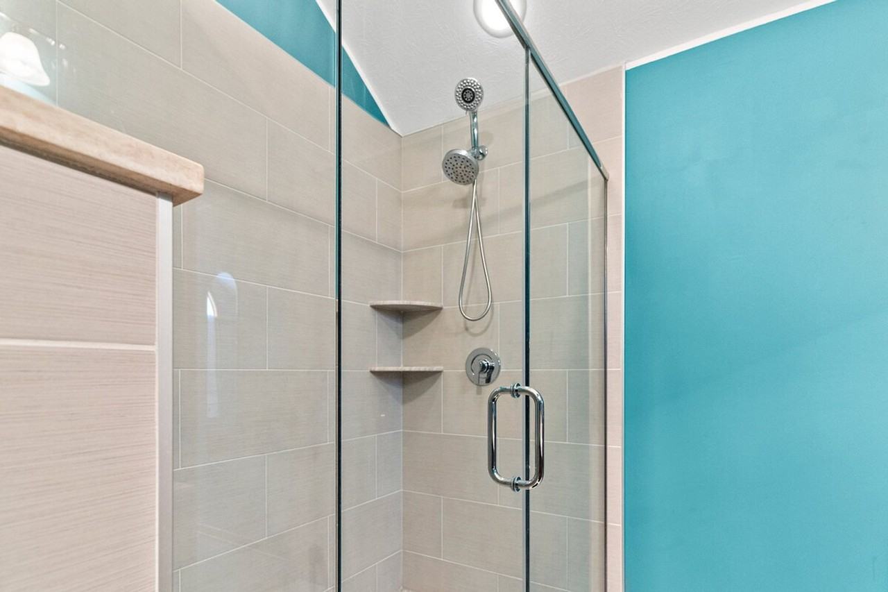 2422 Cedarcrest Dr #1397952P - Photo 6 of 50