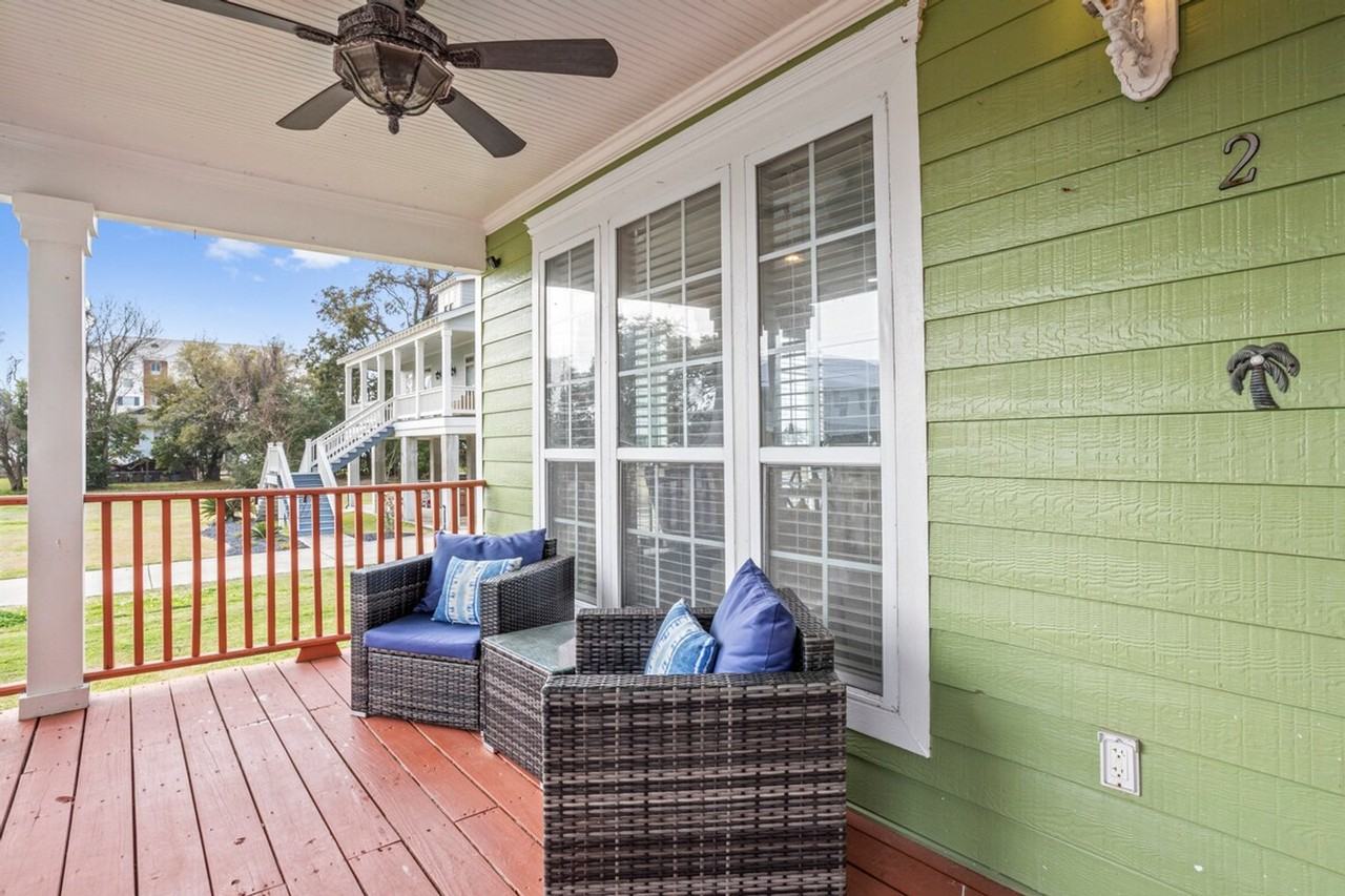 426 Russell Ave #1473624P - Photo 3 of 20