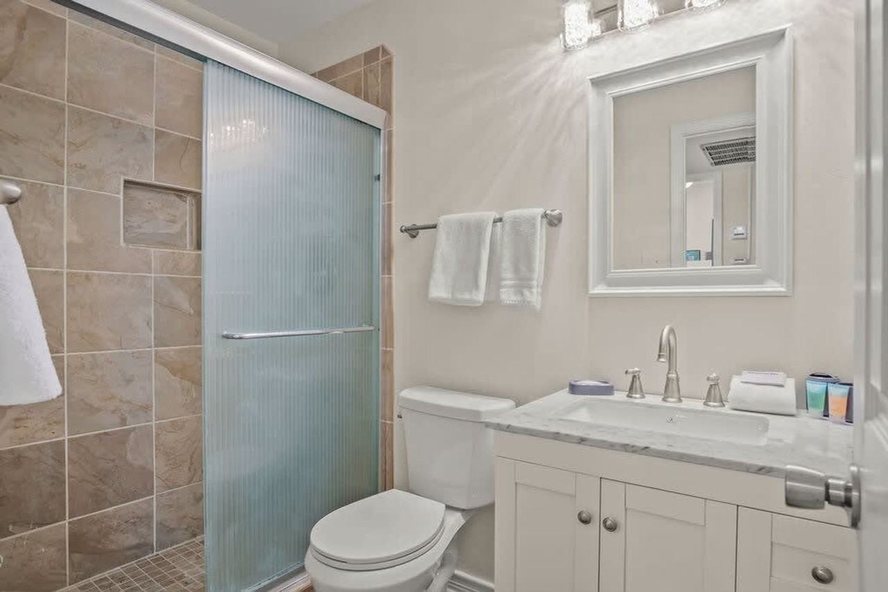 2025 S 11th St #1023340P - Photo 3 of 17