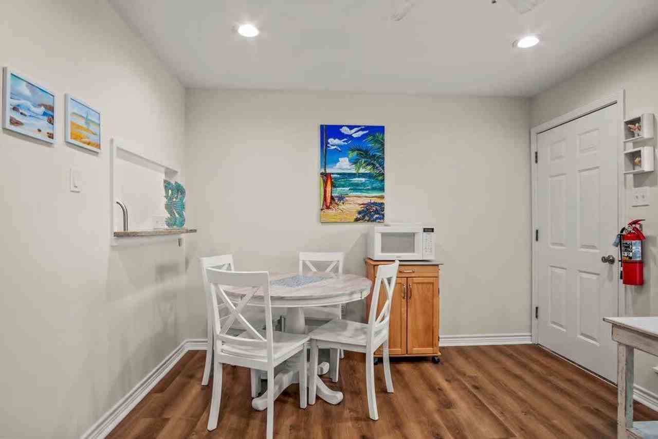 2025 S 11th St #1023340P - Photo 4 of 17