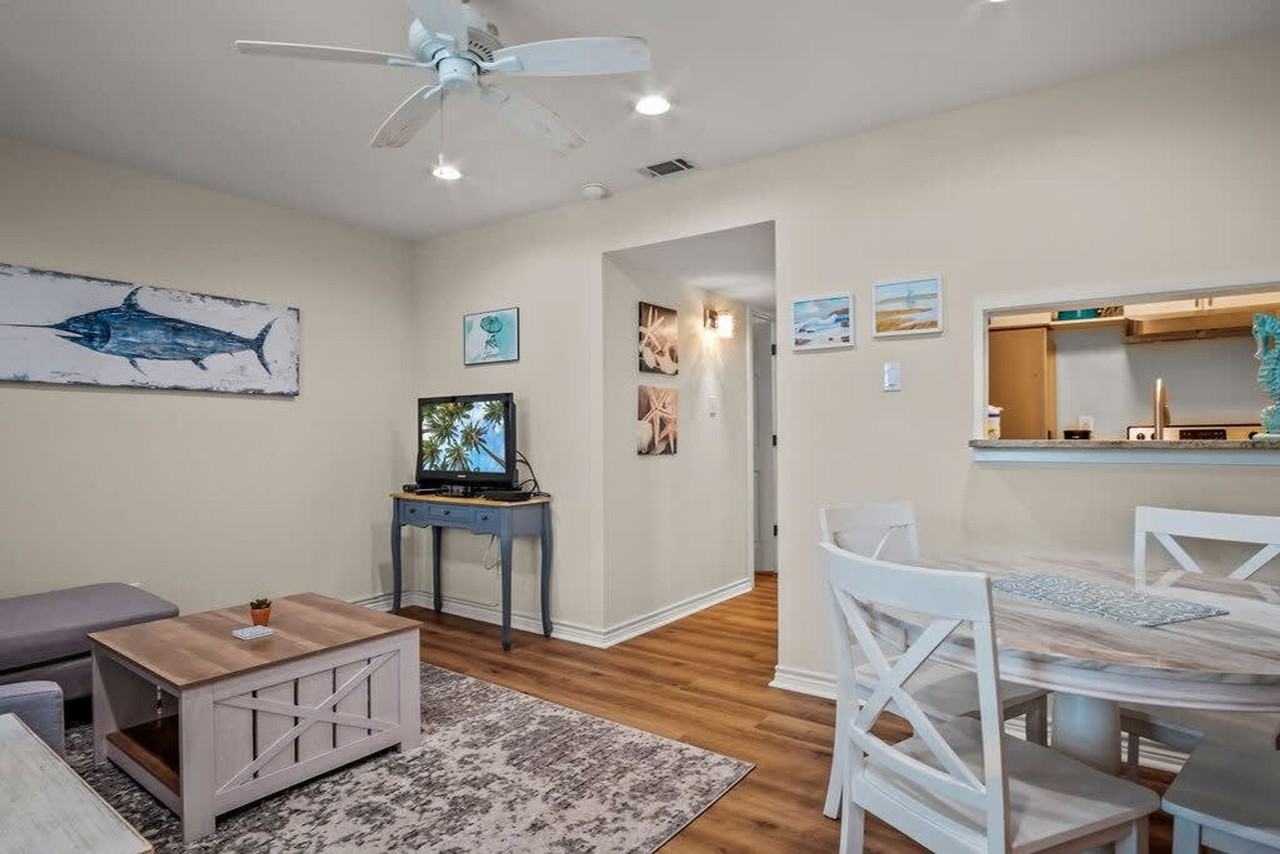 2025 S 11th St #1023340P - Photo 7 of 17