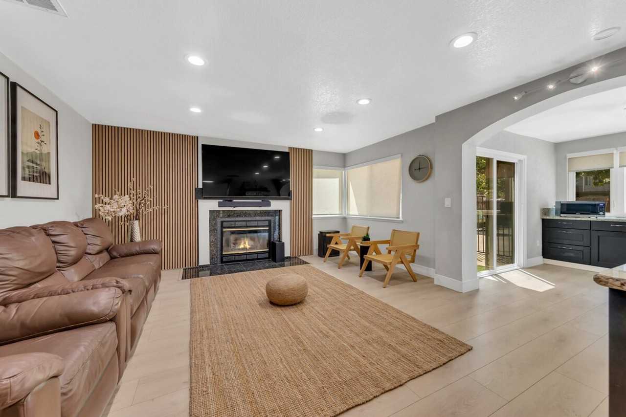 8004 Caymus Dr #1473532P - Photo 5 of 50