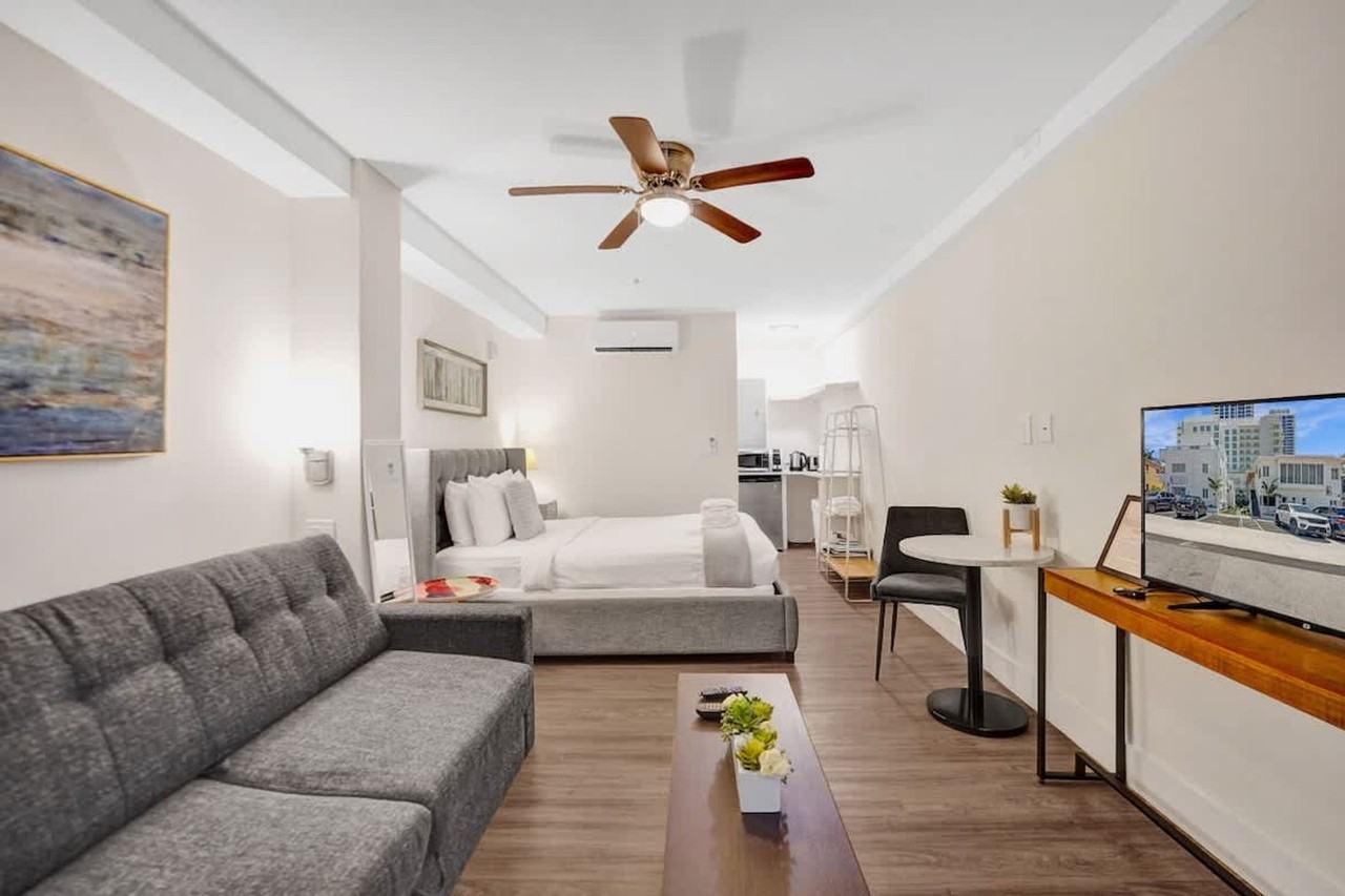 3020 Seville St #1504013P - Photo 2 of 40