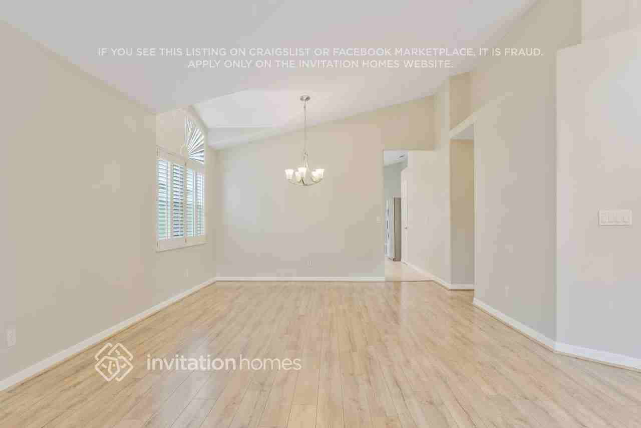 3850 Aiden Pl - Photo 3 of 24