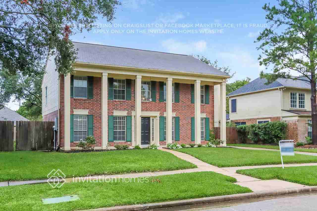 2010 Dublin Dr - Photo 2 of 16