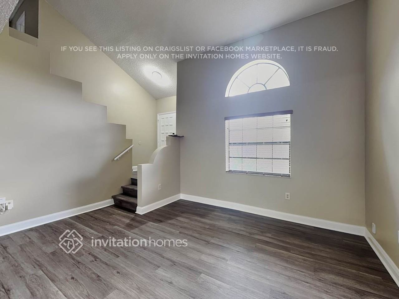 10420 Sw 67th St - Photo 4 of 24