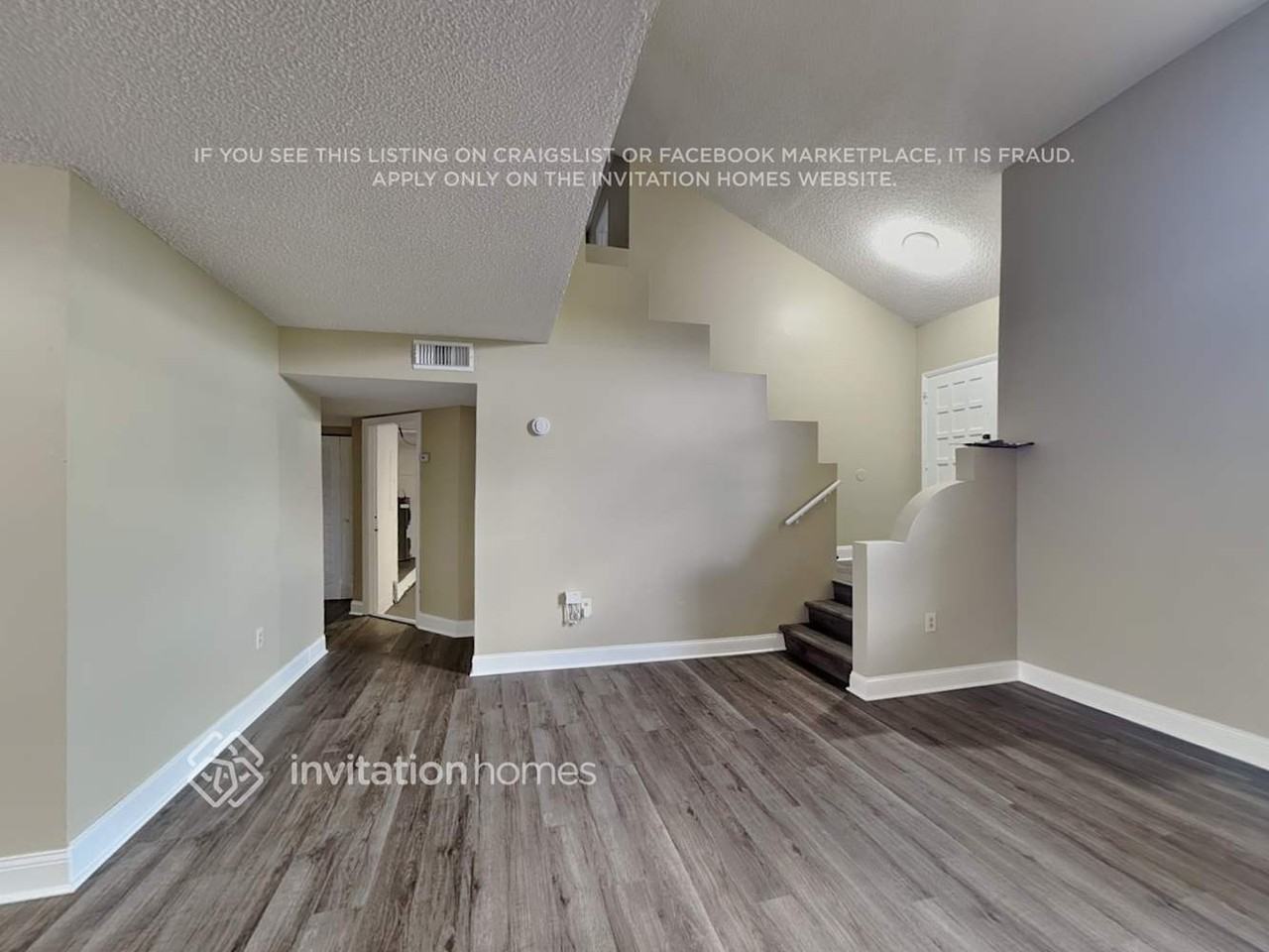 10420 Sw 67th St - Photo 6 of 24