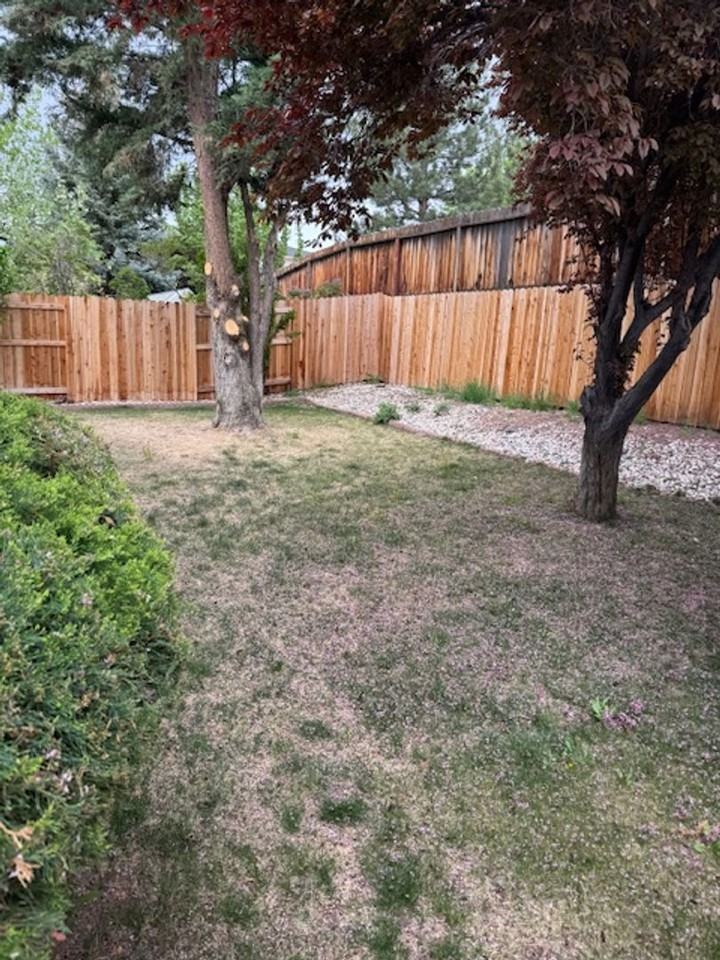 2845 Harding Way - Photo 4 of 18