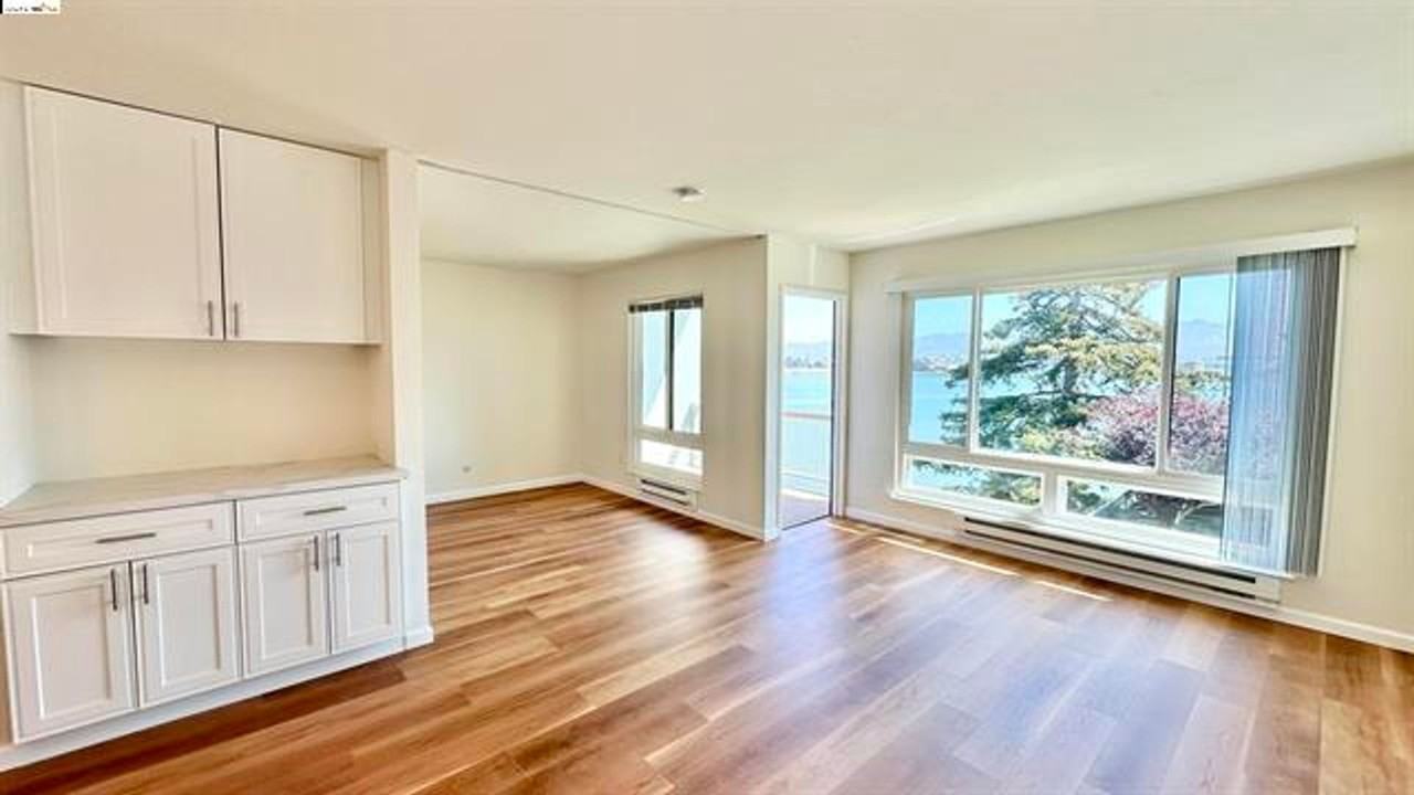 8 Commodore Dr #C455 - Photo 2 of 26