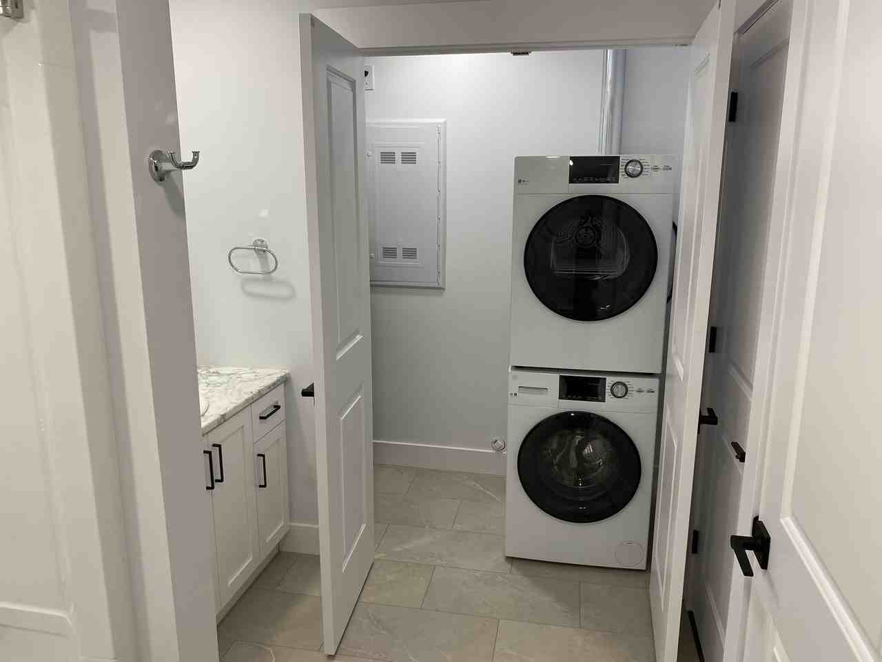 49 Forest Hill Road #409 - Photo 7 of 12