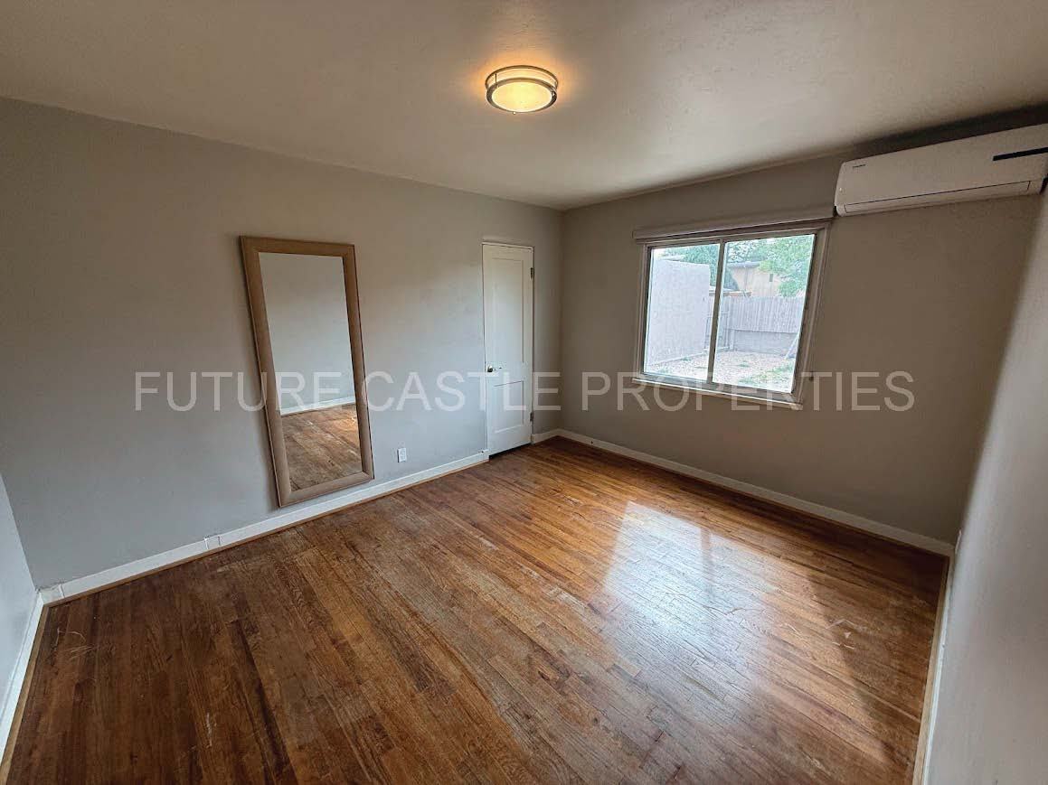 1009 Bryn Mawr Dr Ne #ABQ - Photo 5 of 11