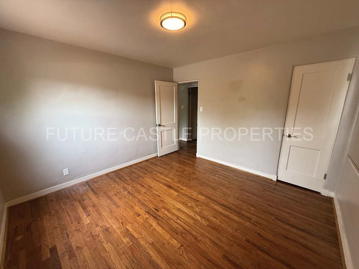 1009 Bryn Mawr Dr Ne #ABQ - Photo 6 of 11