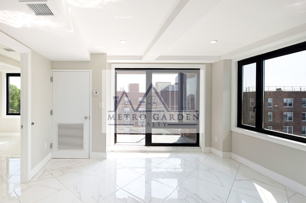 177-30 Wexford Terrace #609 - Photo 2 of 11