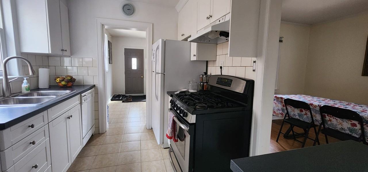 57 Trowell Avenue - Photo 2 of 17