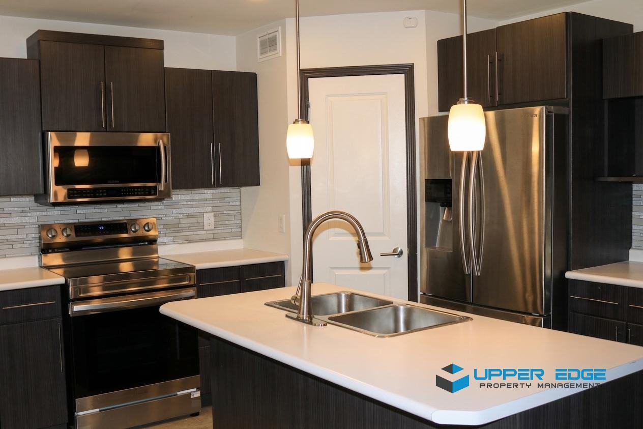 22 Hemmingwood Court - Photo 3 of 14