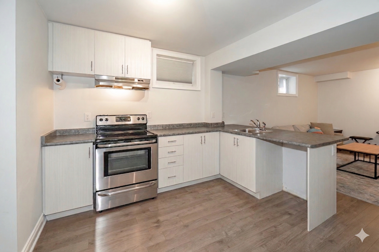 100 Falstaff Avenue - Photo 2 of 5