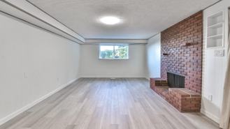 1895 Rosebery Avenue - Photo 1 of 1