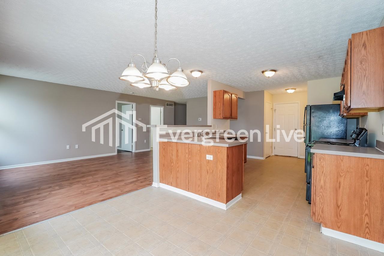 1720 E 24th Ave - Photo 5 of 15