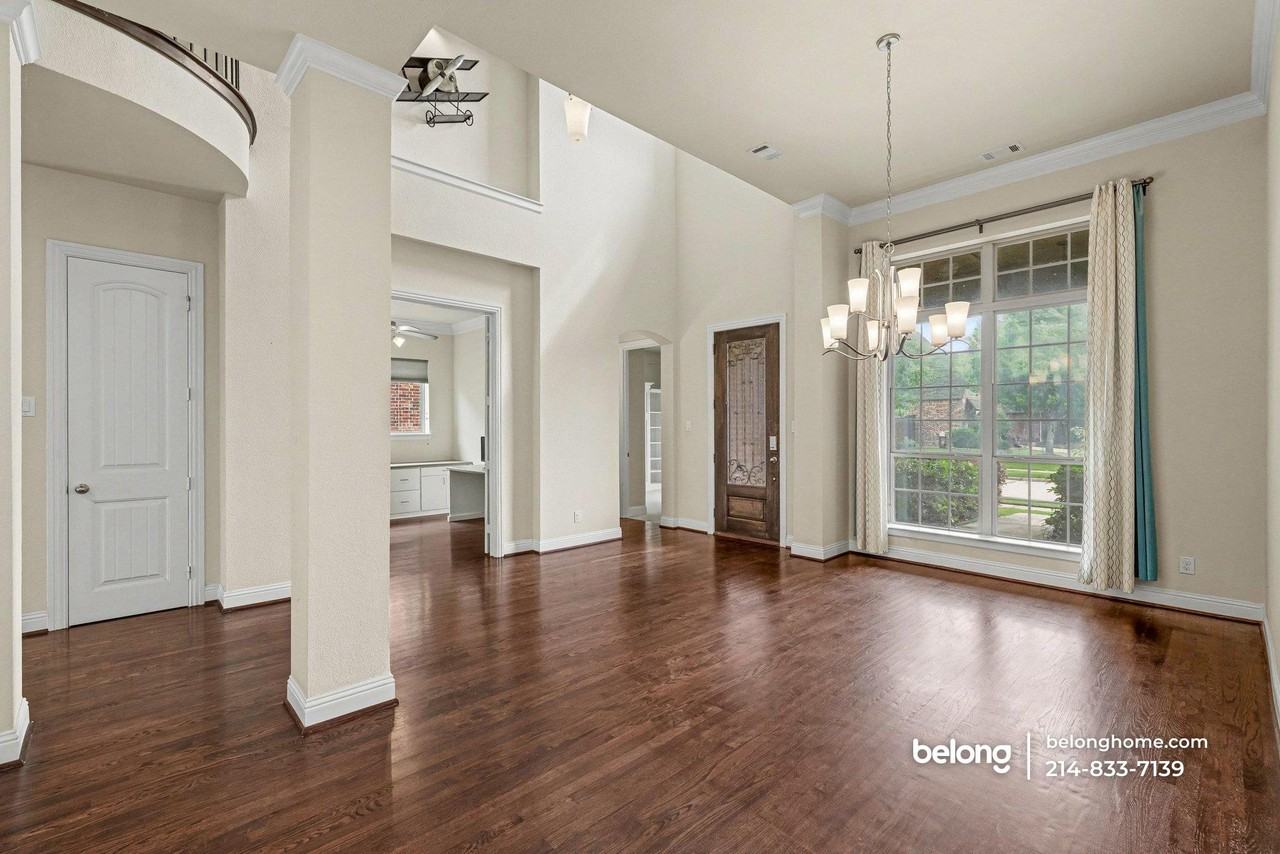 8417 Lewis Canyon Dr - Photo 2 of 24