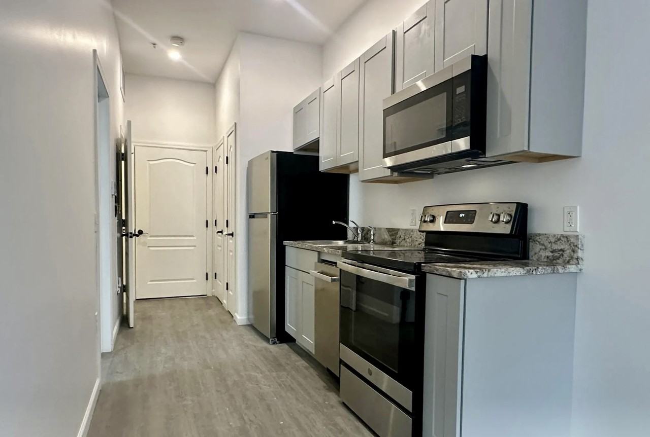 235 East St #210 - Photo 2 of 4