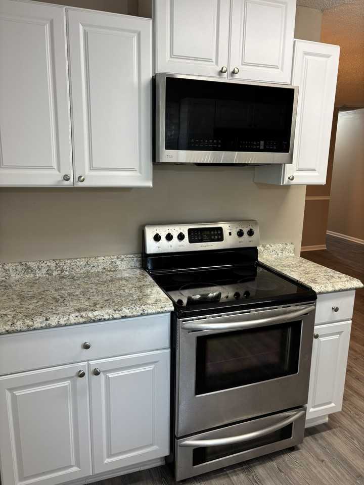 548 Kenton Dr - Photo 6 of 19