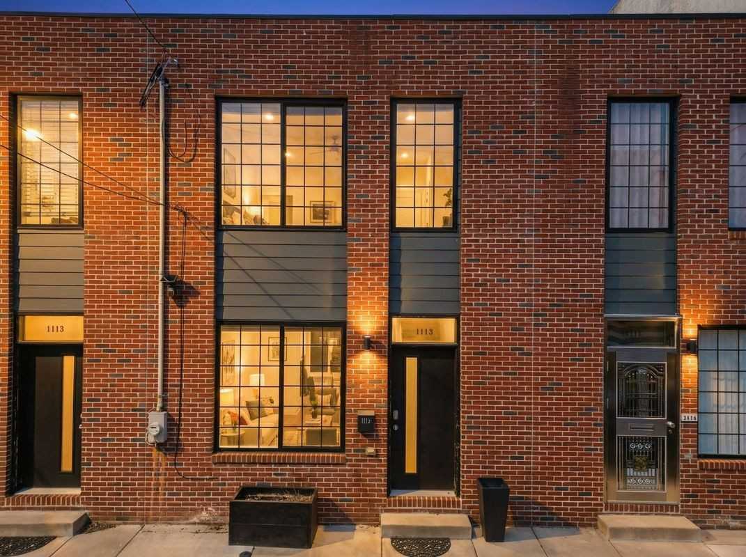 1113 Lemon St - Photo 2 of 50