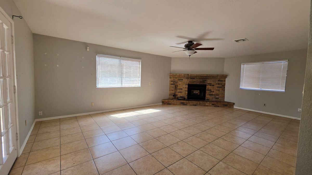 4657 E Covina St - Photo 3 of 16