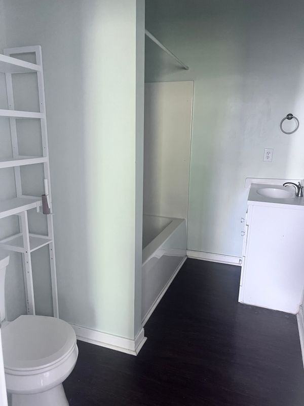 1627 W Main St - Photo 4 of 9