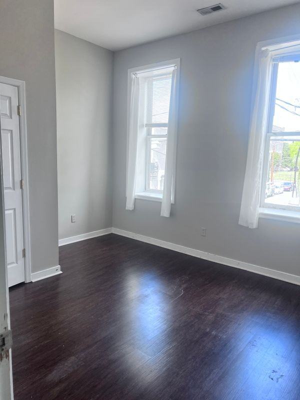 1627 W Main St - Photo 5 of 9