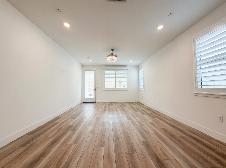 914 Lucent St - Photo 4 of 23