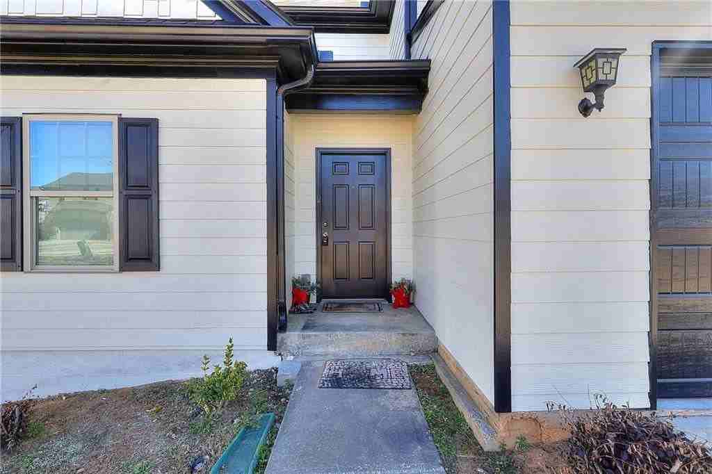 1230 Dianne Dr - Photo 2 of 27