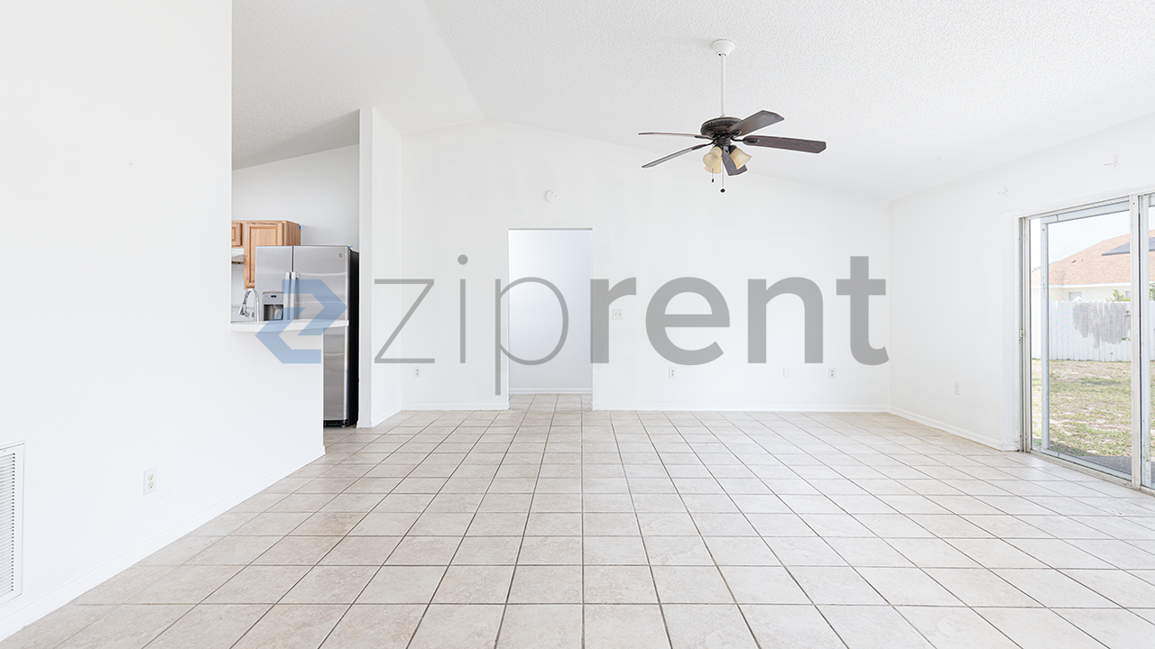 2750 Gramercy Dr - Photo 7 of 20