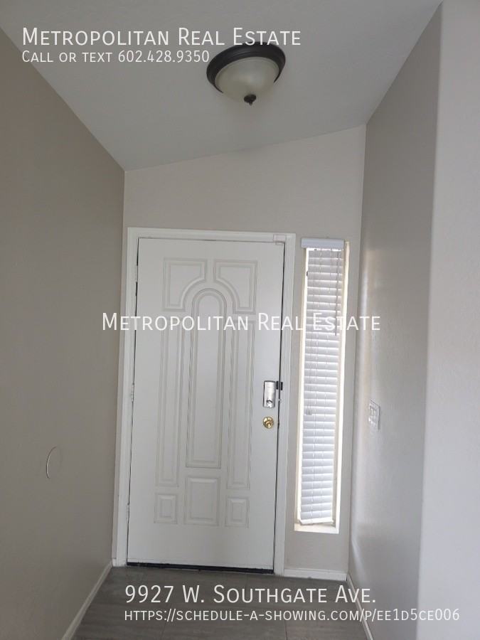 9927 W Southgate Ave - Photo 3 of 22