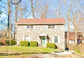 featured image of 328 Oriole Dr #E1